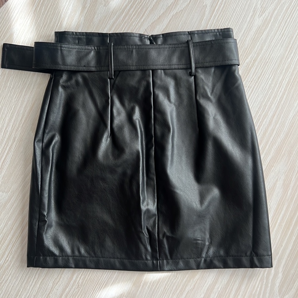 Kittenish Leather Skirt with Belt | Color: Black | Size: XS - Picture 2 of 3